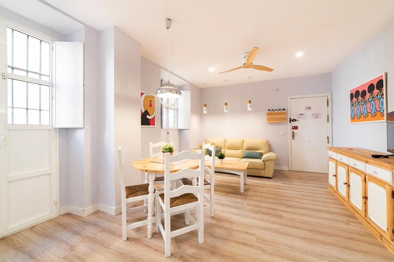 Apartamentos Alfaqueque A Σεβίλλη Εξωτερικό φωτογραφία